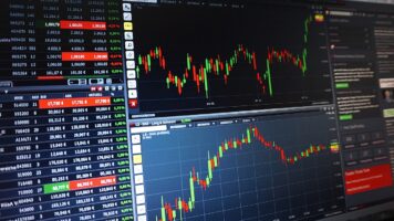 Trading: qué es, ventajas y desventajas